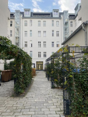 4 Rooms Apartment Kudamm Berlin City